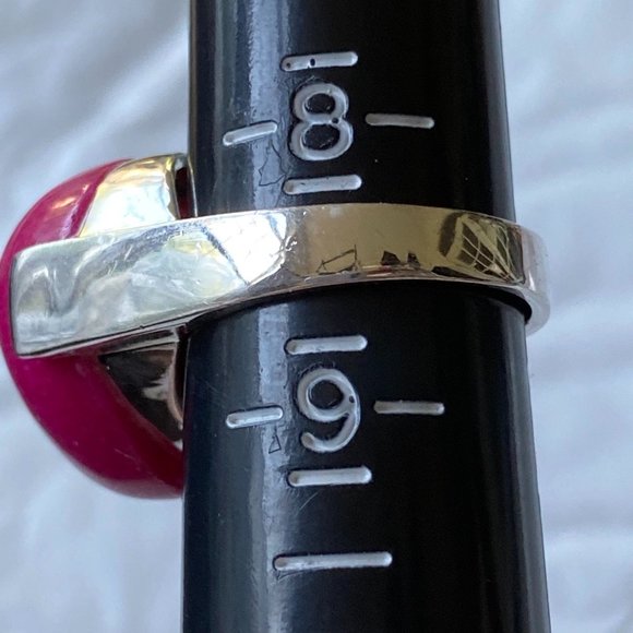 Rich Deep Pink Heart Silvertone Ring  NEW - Picture 5 of 7